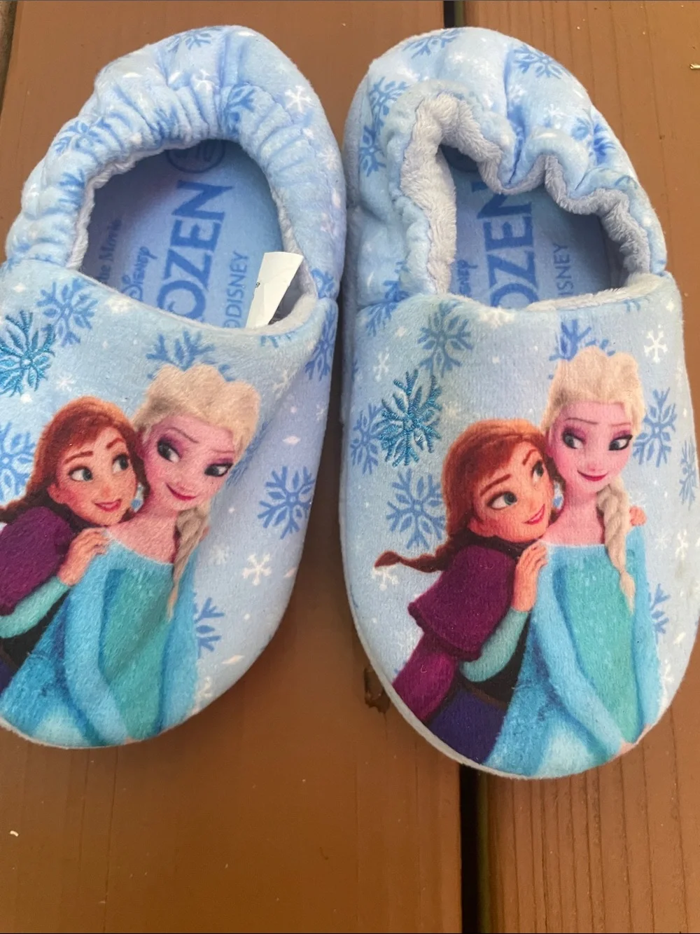 Disney Frozen Elsa Anna Blue Slippers Girls Size 9/10 Snowflake